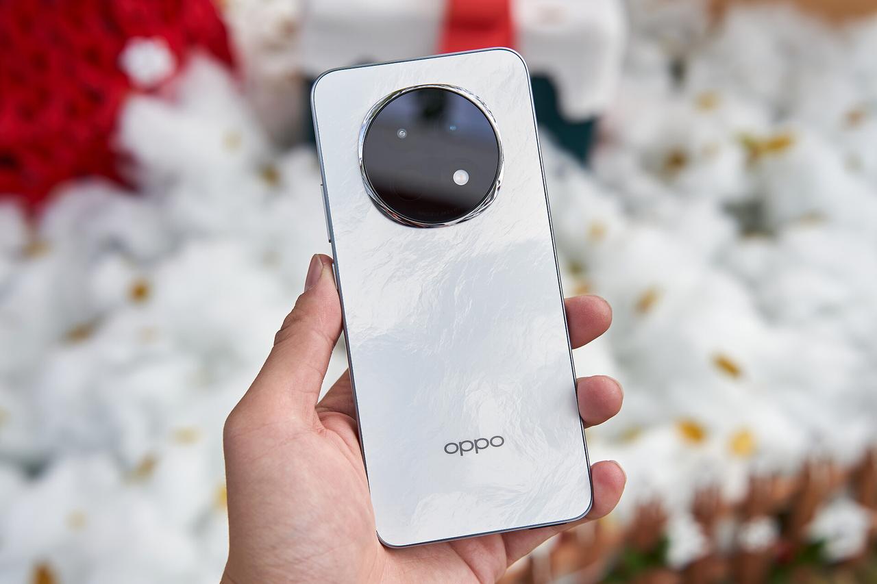 OPPO真就不能收着点吗？就连1999的OPPO A5 Pro都给了许多旗舰体验