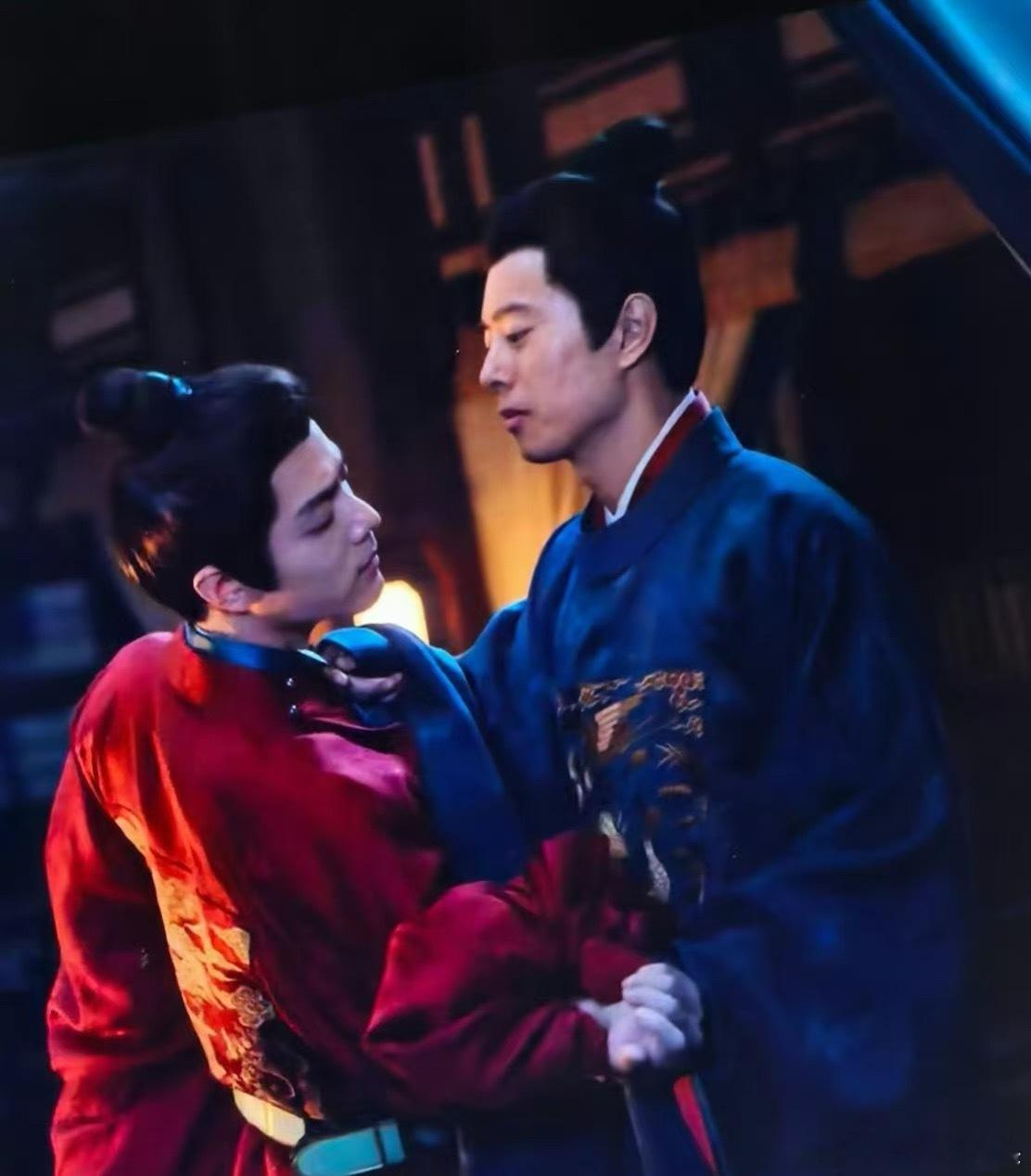 藏海大人是个脆皮就算了，任少白少爷你怎么也被抓手腕了[流鼻血] ​​​