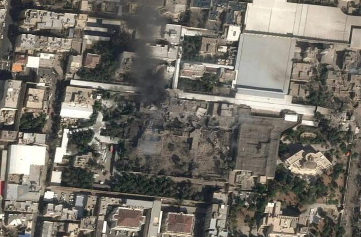 【“斩首”哈梅内伊，美国和以色列放弃夜袭】

美国和以色列原打算在深夜对伊朗启动