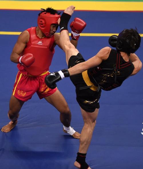 现在的所谓传统武术只能称之为全民健身体操运动，一朝一式讲究形式美，根本就不能叫武