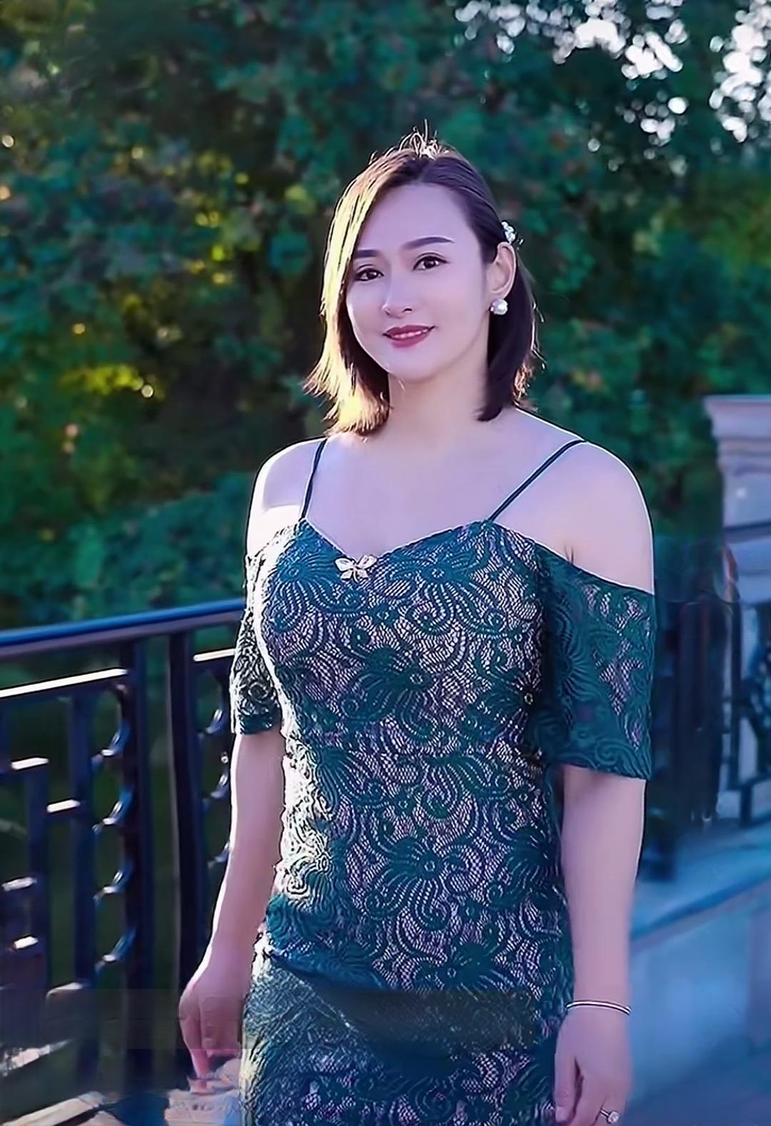 ＃不能深交的人有哪些＃
    我认为‌不能深交的人主要有：自私自利、言而无信、