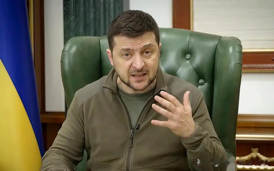 乌克兰的年轻人，不少都跑到了国外，还有一部分战死在了战场上。泽连斯基一年征兵无数