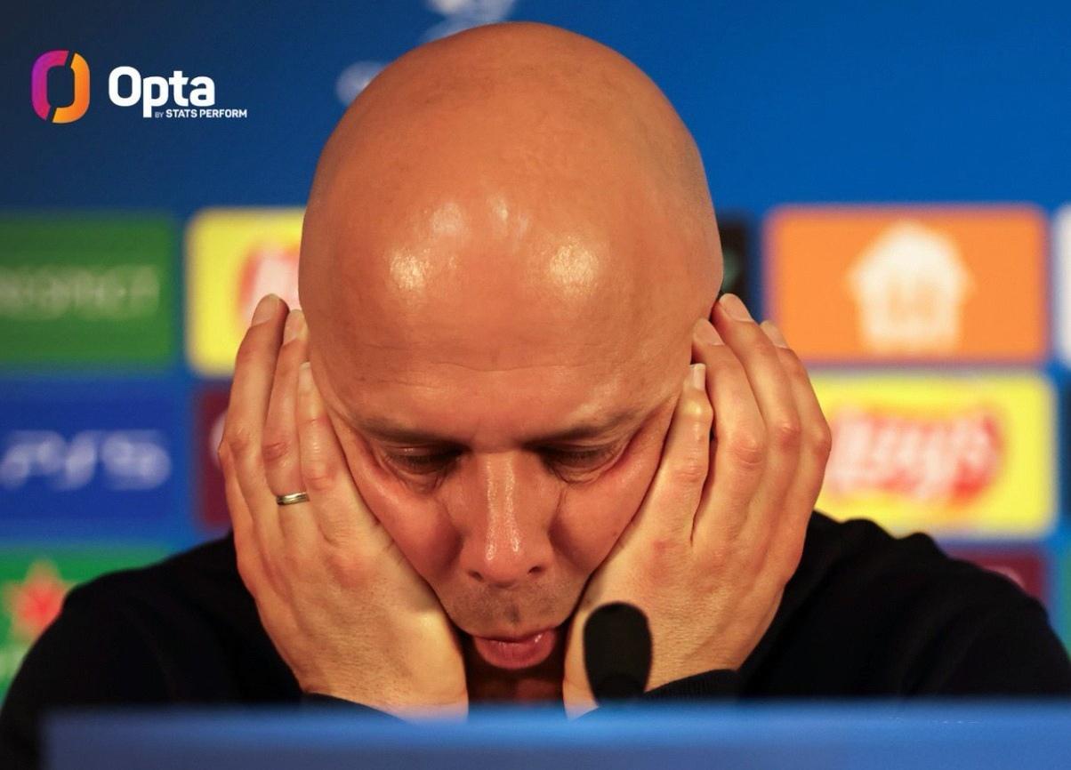 随着欧战淘汰赛首轮战罢，英超球迷全麻了！
九支参赛的英超球队差点全军覆没，还好维