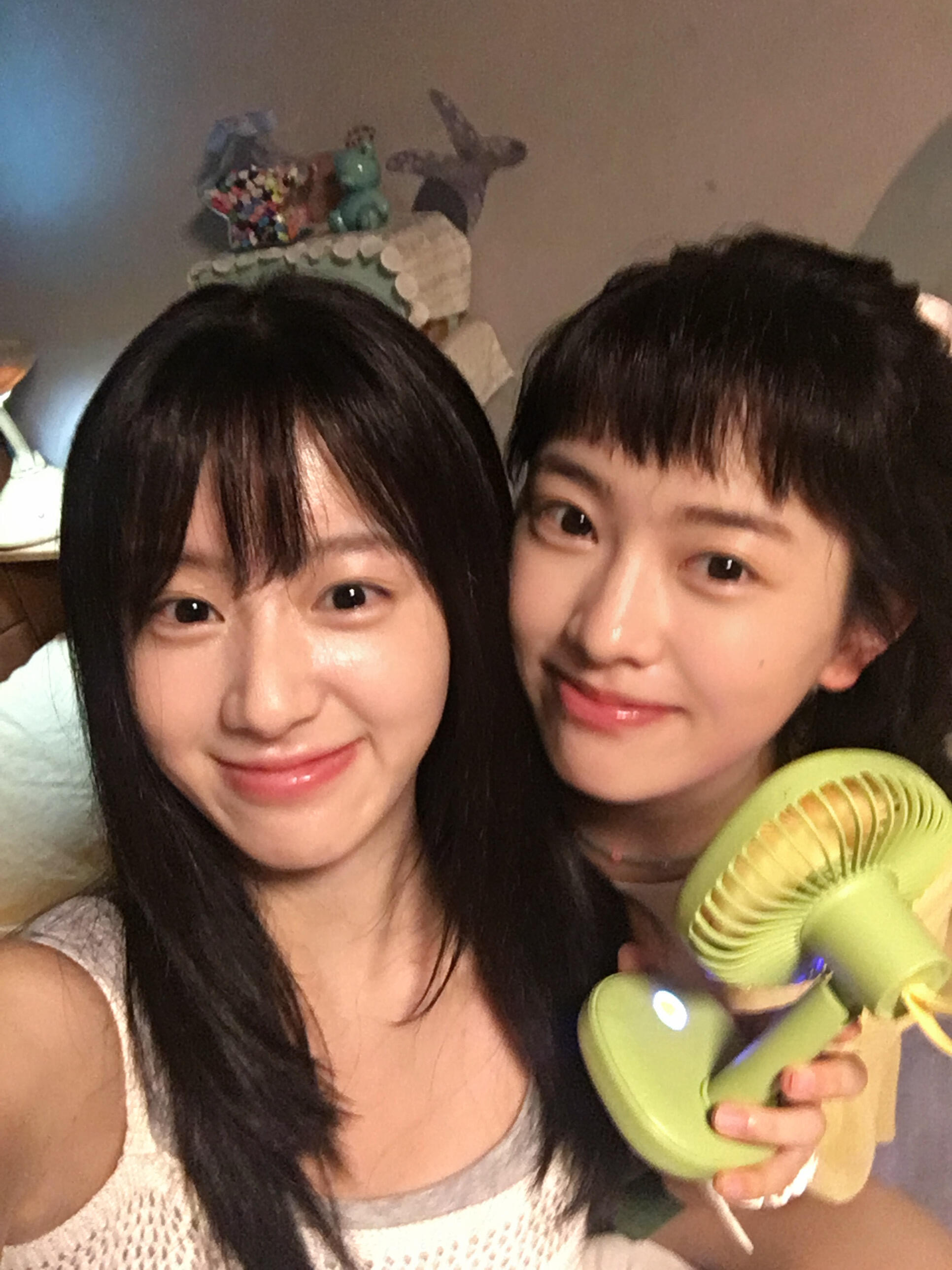 你们继续萌吧 
