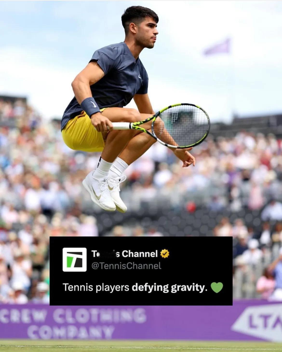 有时候，你会相信网球运动员能摆脱地心引力。他们做出的飞起凌空停顿的动作，让人叹为