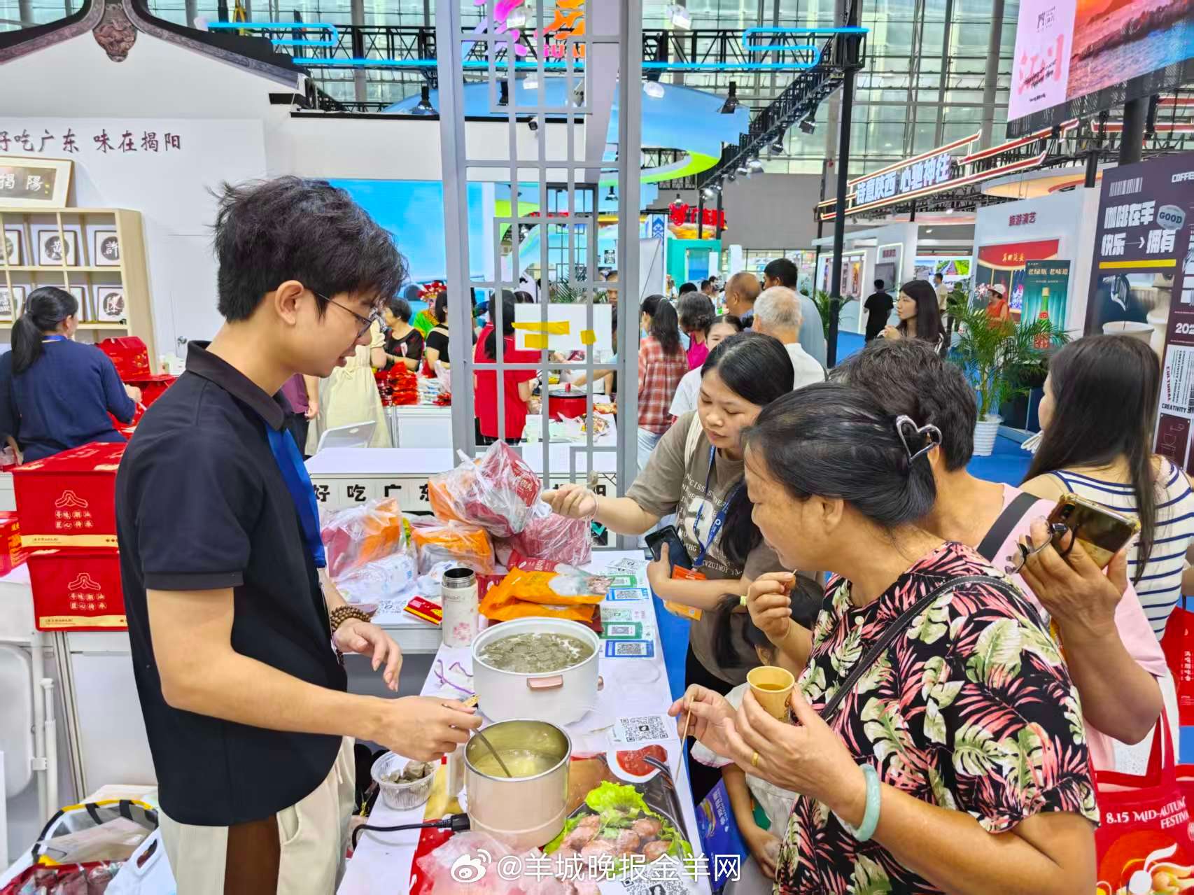 #2025广东旅博会# 【吃货速来！#广东旅博会美食飘香引客至#】2025广东旅
