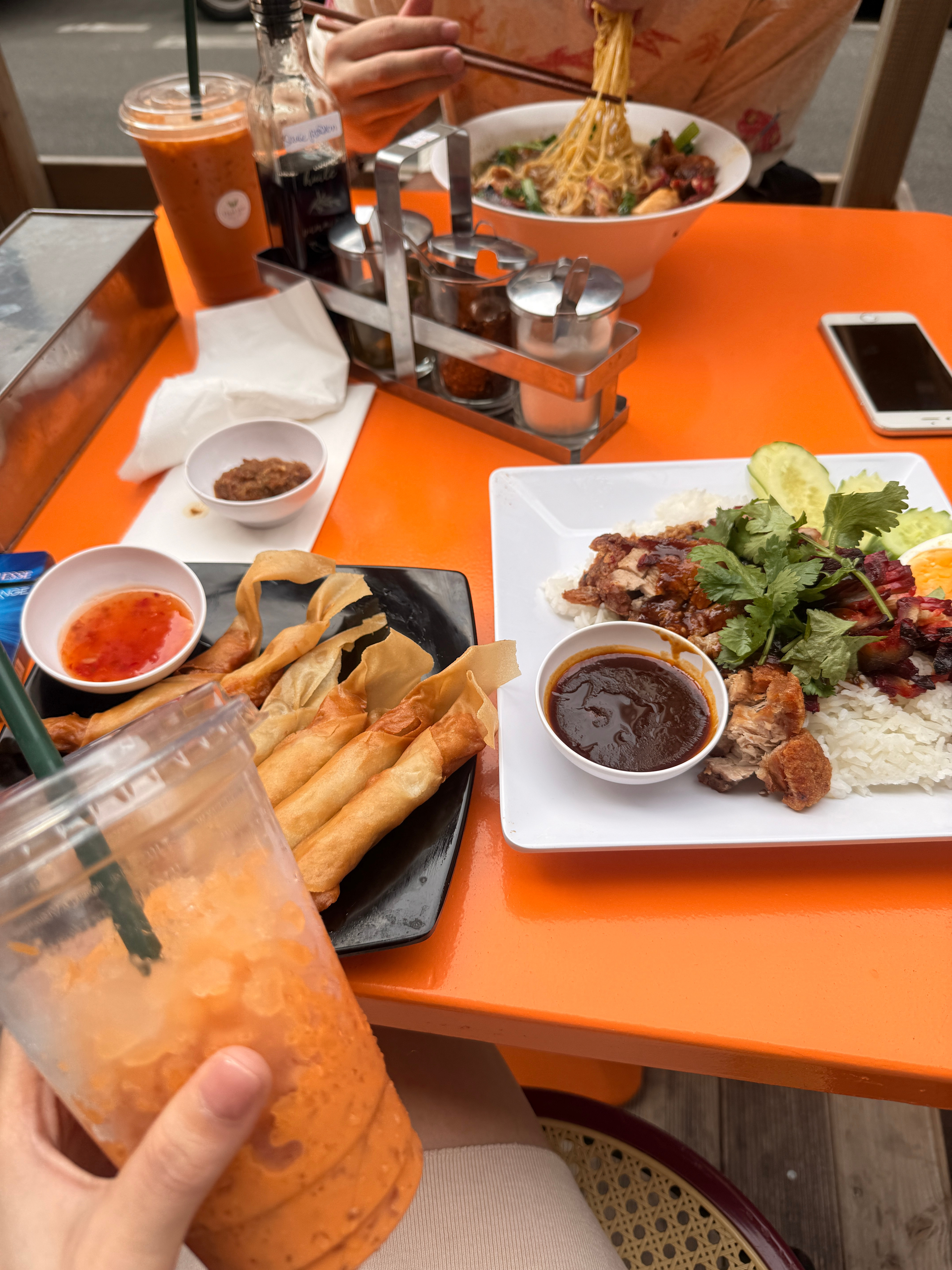 来个猪脚饭 法餐吃不习惯 ​​​