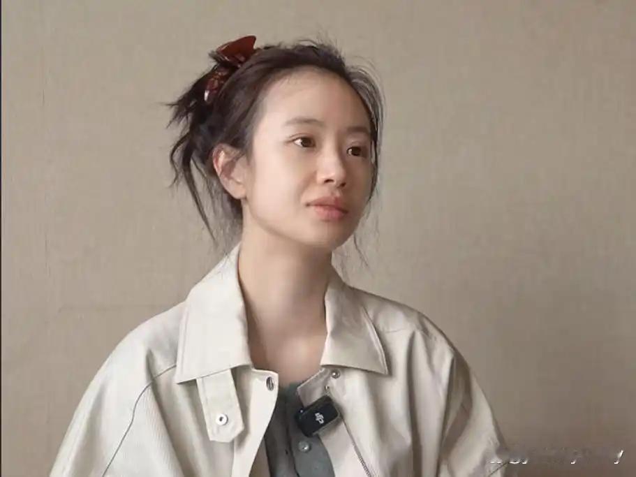 李梦凭恶女一角杀疯热搜！观众气到摔手机想砸电视，却口嫌体正直狂刷火箭，高喊：这姐