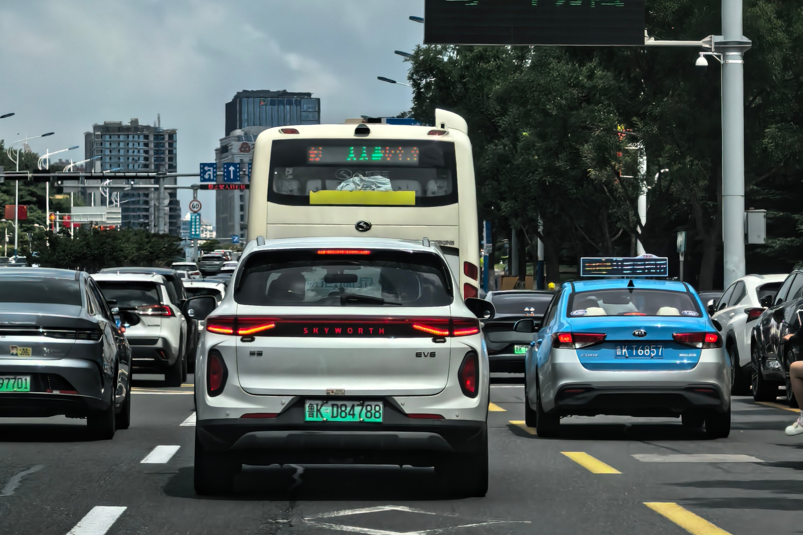 创维汽车？第一次见[允悲] ​​​