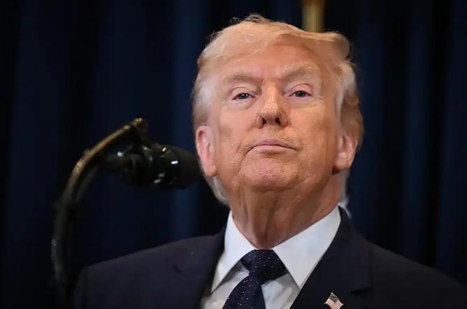 谁给你的脸要中国帮你擦屁股！美国要求中国出兵，护航霍尔木兹海峡，保障美国油轮可以