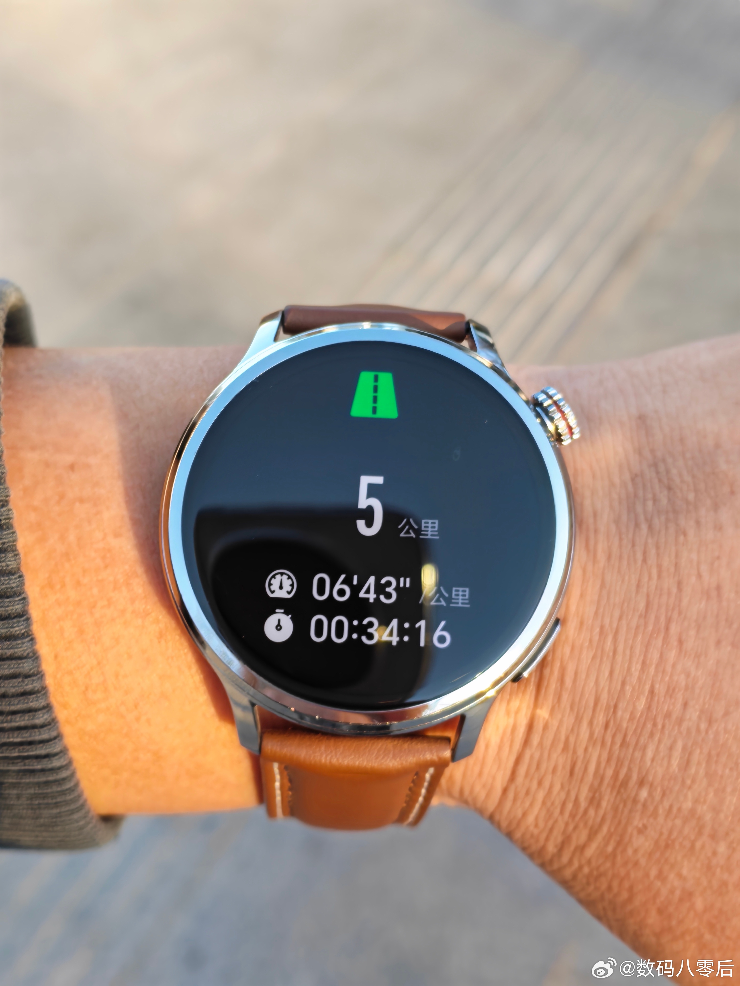 兄弟们，早上好！这三九天咋还暖和了呢！