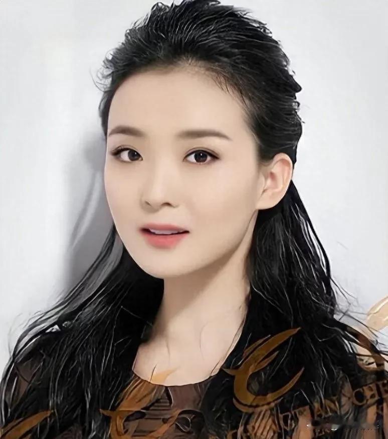 演员王艳说：