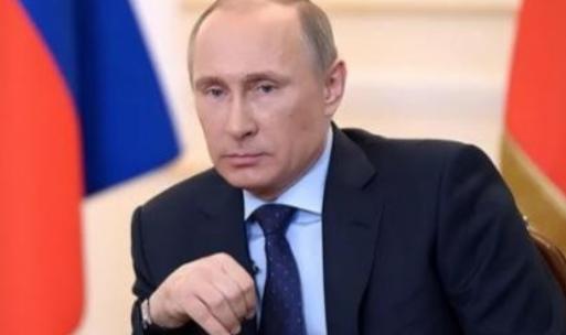 俄罗斯为什么越打越强，说白了，是俄罗斯背后的大国出手了，这个国家不是咱们，也不是