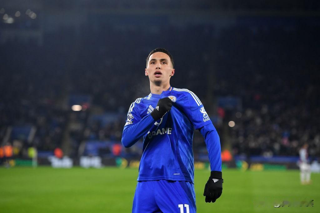 传射建功，潜力无限

卡努斯vs西汉姆联个人数据

74 分钟出场时间
1 进球