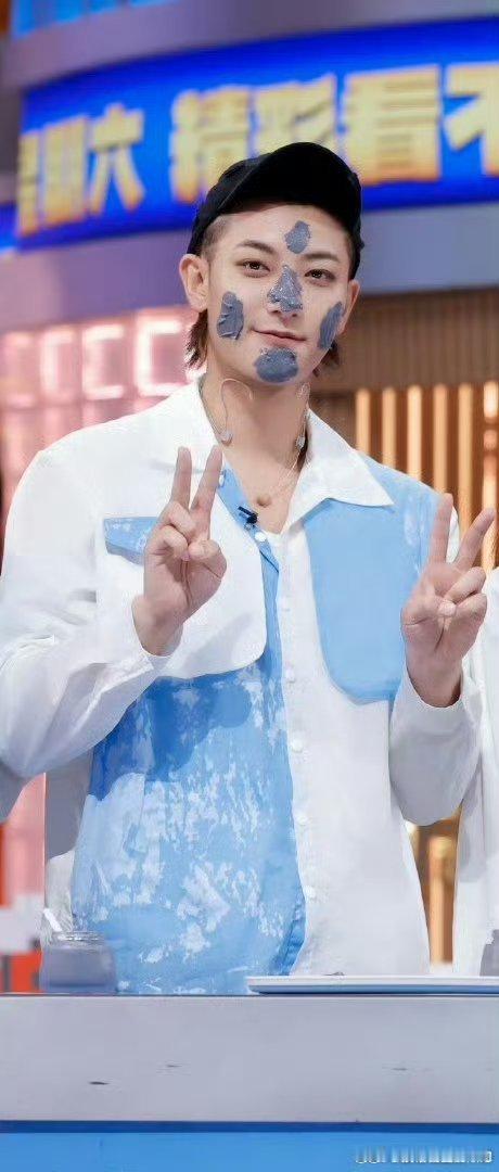黄子韬公司被限消黄子韬这是动了谁的蛋糕？艺人做公司是不是还是有很多不足之处 ​​