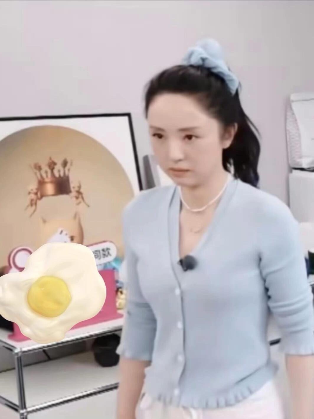 董璇这表情不像演的，感觉她已经后悔了[思考] ​​​
