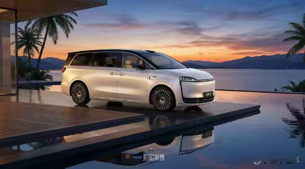 76.6万起，尊界V800正式全国交付，国产顶级MPV来了——

肉眼可见的恢弘