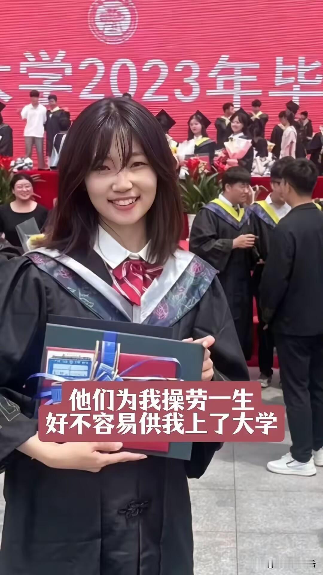 青岛理工大学杜天娇离世，年仅25岁，7月4号她还在社交媒体发布视频和网友谈心，7