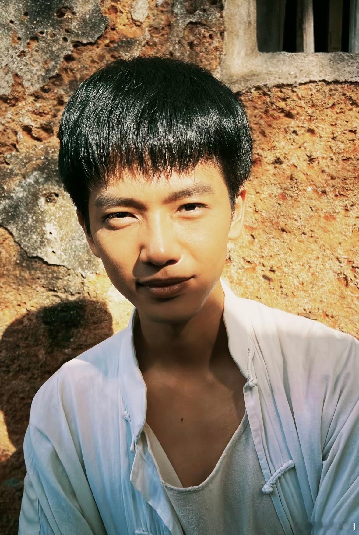 破春光主角人选副线李思潼×王彦桐潮汕味已经对了，主角别掉链子——宋晓要带得出韧劲