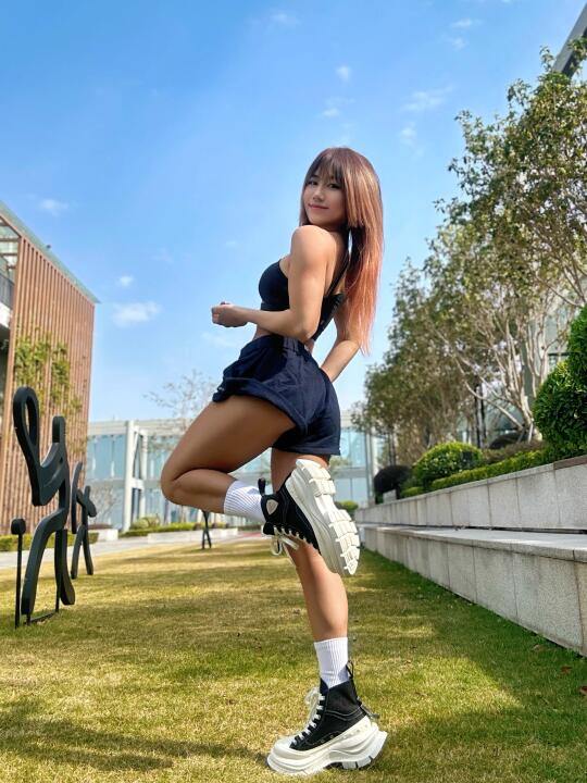 不喜欢粗腿的人可惜了