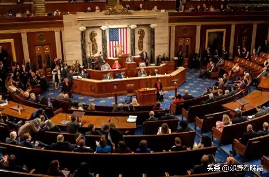 特朗普态度火速变了，美军集结到位，联合国罕见发声