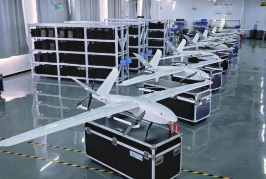 脸都不要了！俄罗斯媒体放出一组数据，说中国每个月能生产出50万架无人机，战时还能