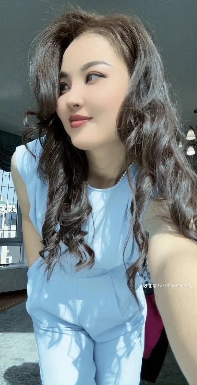 又不回消息了    是又和你老婆和好了是吗   你说话啊