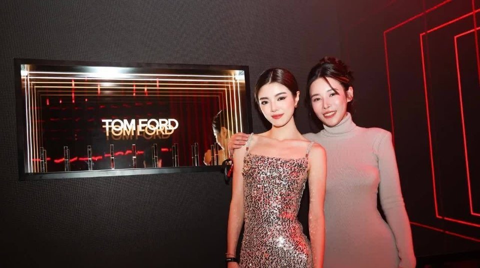 葛夕她大言不惭地说刘爽软饭硬吃，可这些年也不知道是谁在软饭硬吃。一个挤公交上班的