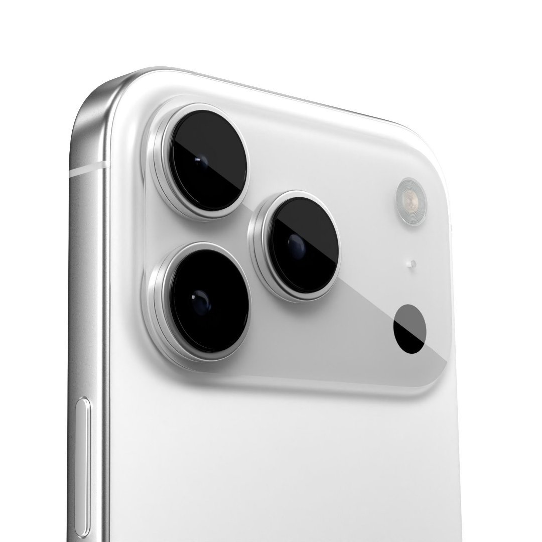 事到如今，你们还有对钛金属边框+玻璃后盖的  iPhone 17 Pro 有执念