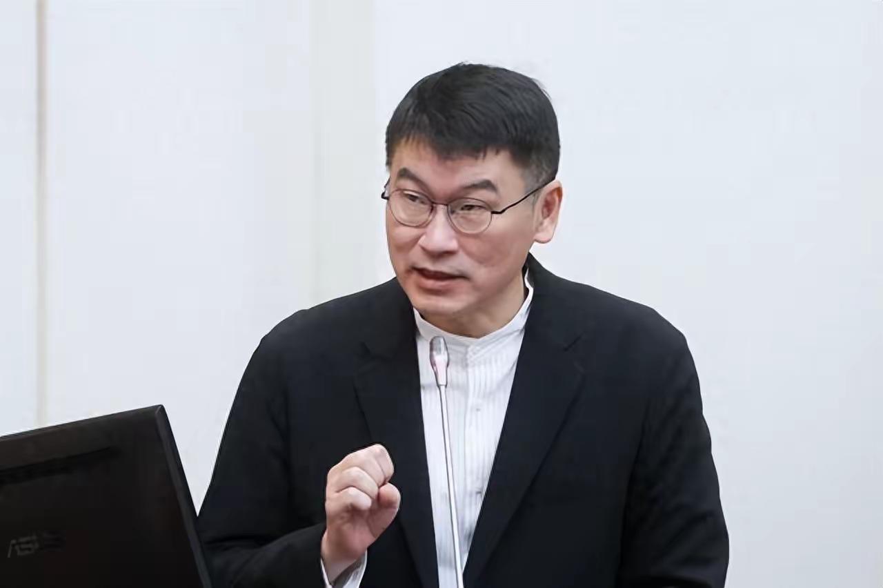 果然~心里有👻的人最敏感[吃瓜群众]《民族团结促进法》实施，湾湾陆委会竟然跳出