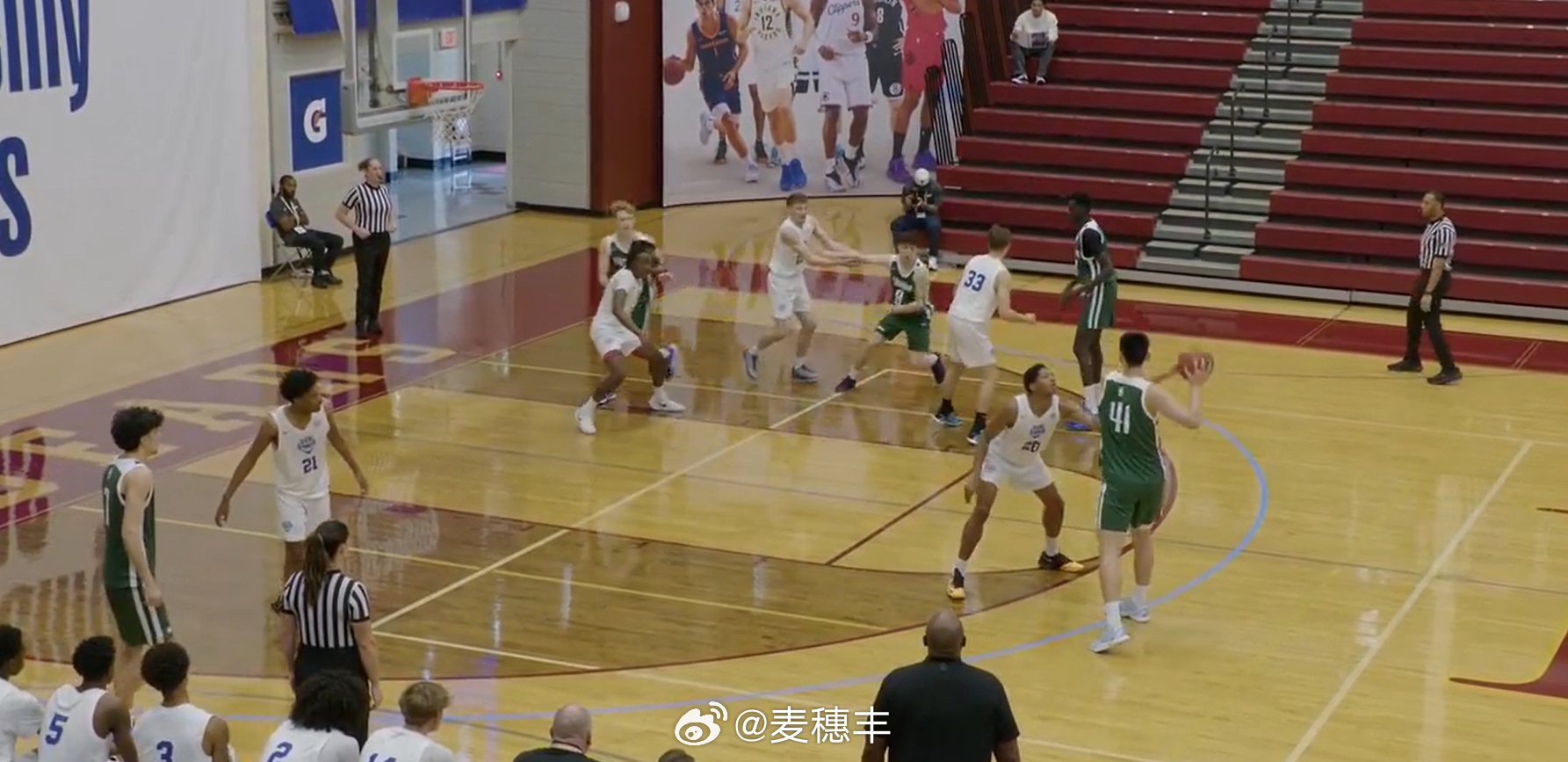 今天结束的一场NBA Academy Games（NBA篮球学院赛）的比赛，绿队