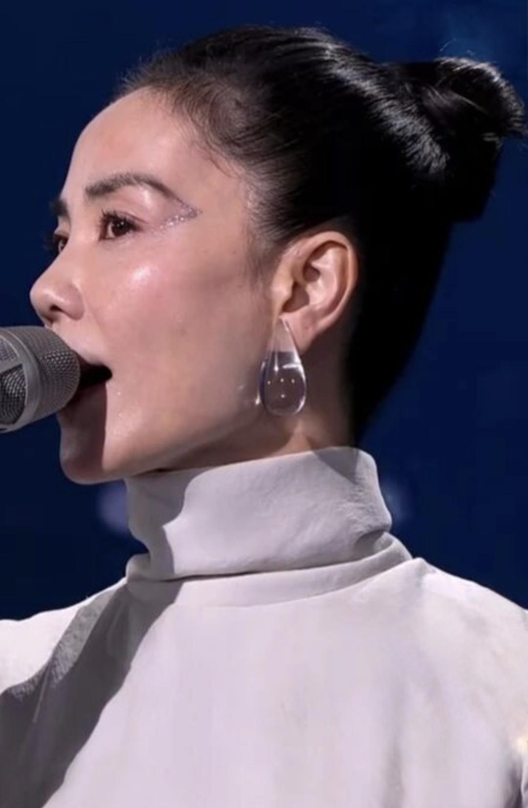 元，仿品才29 元，而且材质不是玉石珠宝之类！