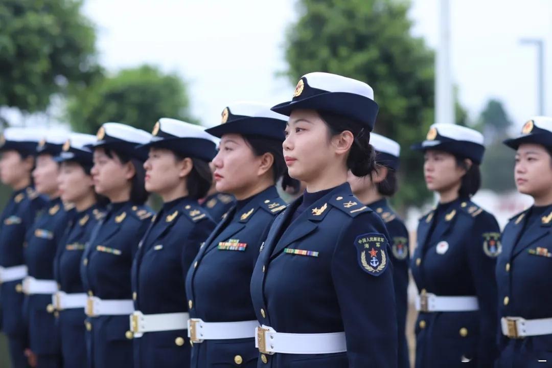 南海女兵三八妇女节 ​​​