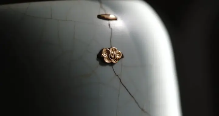 我在景德镇修复15000个“心碎”，订单多到接不完