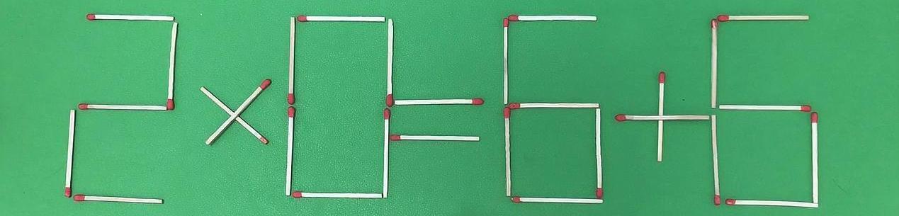 图中用火柴棒摆出“2×0 = 6 + 6”，显然等式不成立。规则是 **只能移动