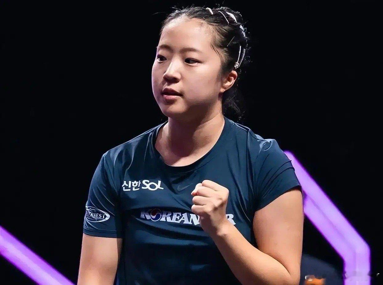 申裕斌表态：多哈首轮要击败张本美和！在看到多哈冠军赛签表后，申裕斌刚刚抵达多哈，