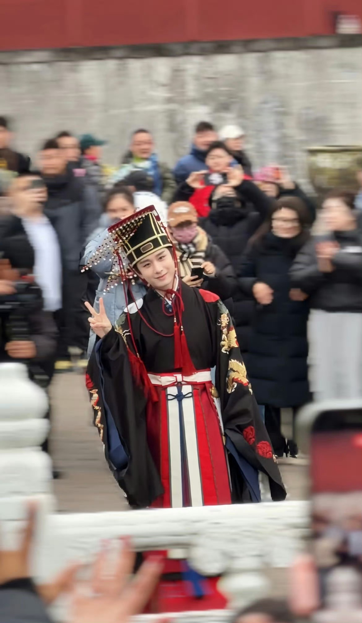 比耶又➕1 ✌️ 