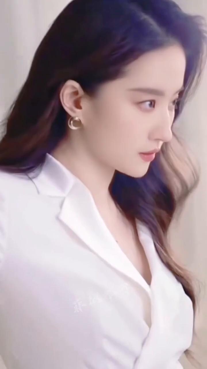 菲拟不可。