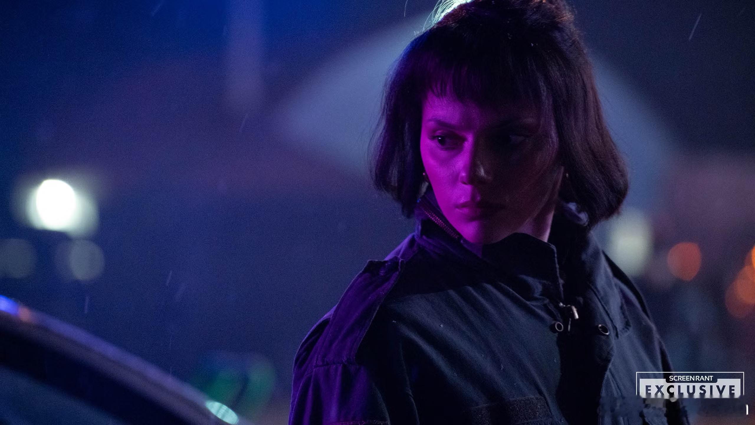 dafne keen达芙妮基恩主演的新惊悚片《Whistle》发布新剧照，影片讲