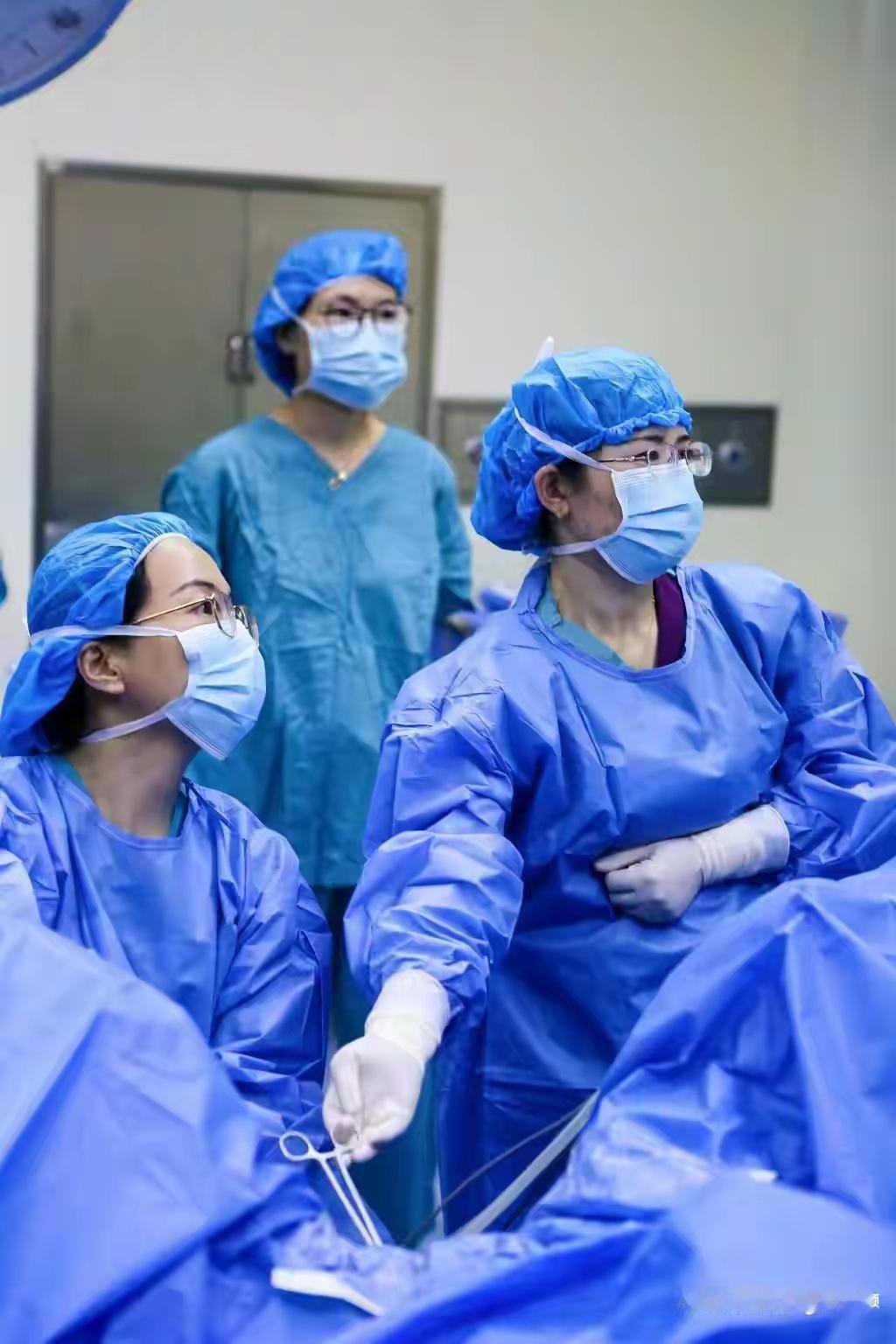 山东16岁花季少女腹痛就医竟查出葡萄胎！医生痛心提醒：边缘性行为这些隐形风险千万