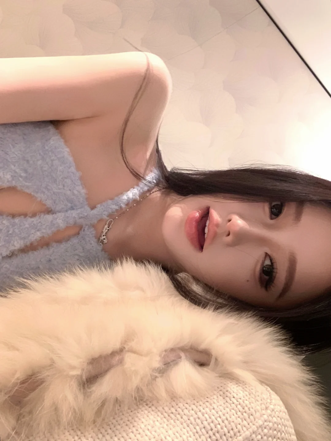 怼脸一下
