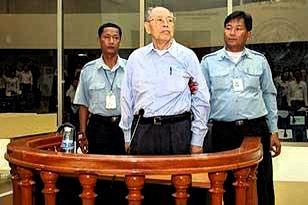 历史的审判：柬埔寨民众心中的波尔布特

谈及波尔布特，柬埔寨这片饱经创伤的土地，