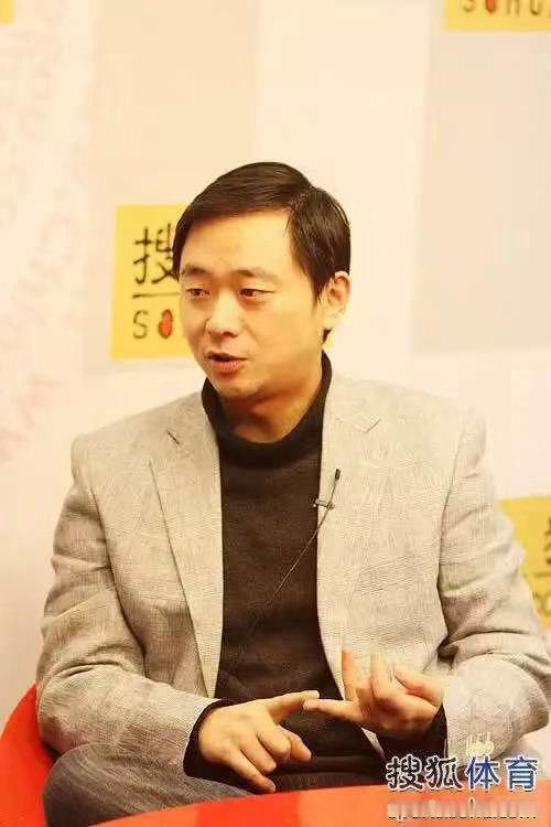 ftboys合体韩乔生颜强苏东合体跳wakawaka非正经观战世界杯 之前看三位