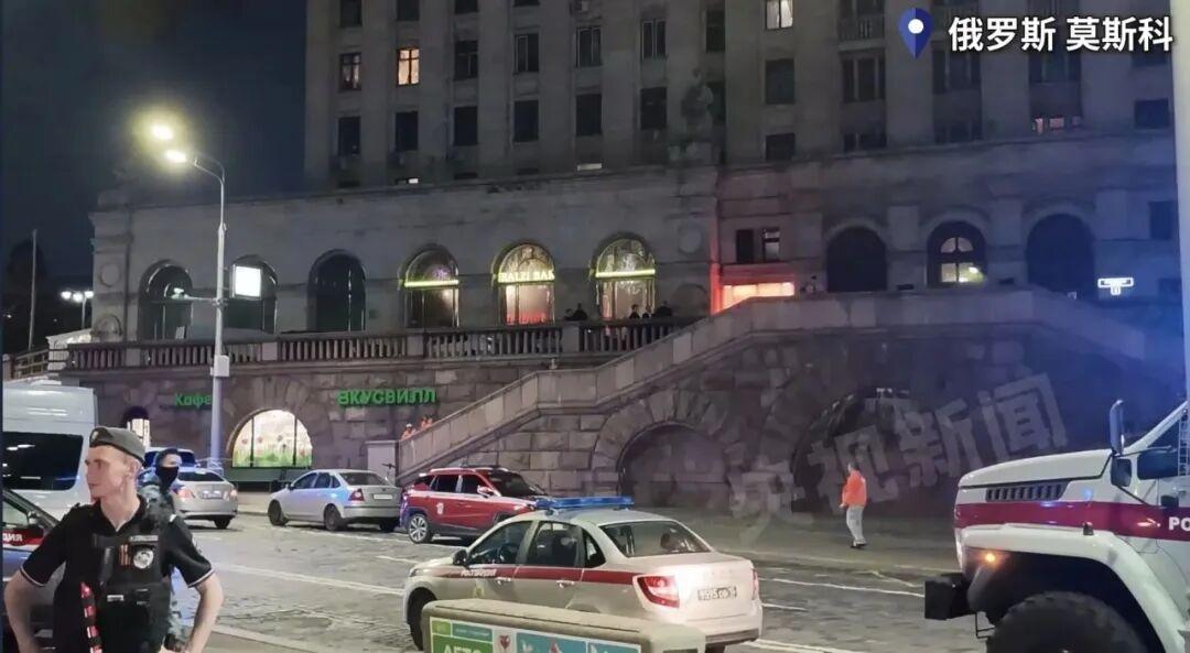 死伤惨重！莫斯科核心区爆炸，35枚导弹轰炸基辅，北约目标不再是禁区！

俄乌冲突