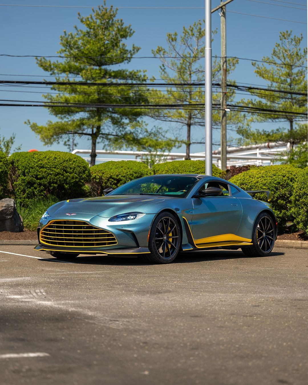Aston Martin V12 Vantage#Vantage##豪车超跑##