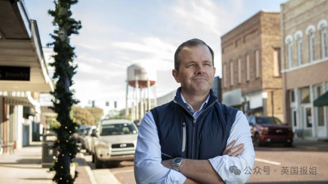 老板把公司给卖了，然后给全体员工普发百万奖金？？