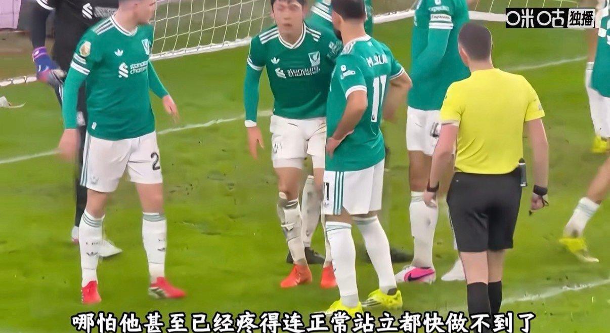 不管怎么说日本的足球运动员还是没得黑都兢兢业业很拼命 