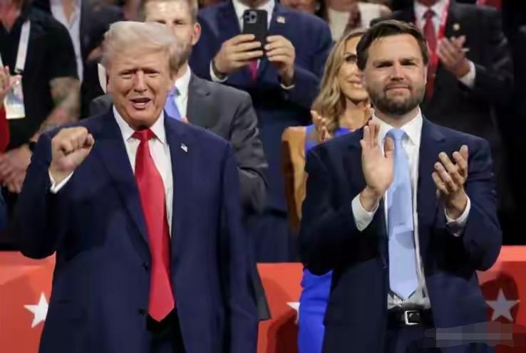 听说他俩闹矛盾了，小万挑了个良辰吉日（国内反战情绪高涨），公开反对老特，主张停火