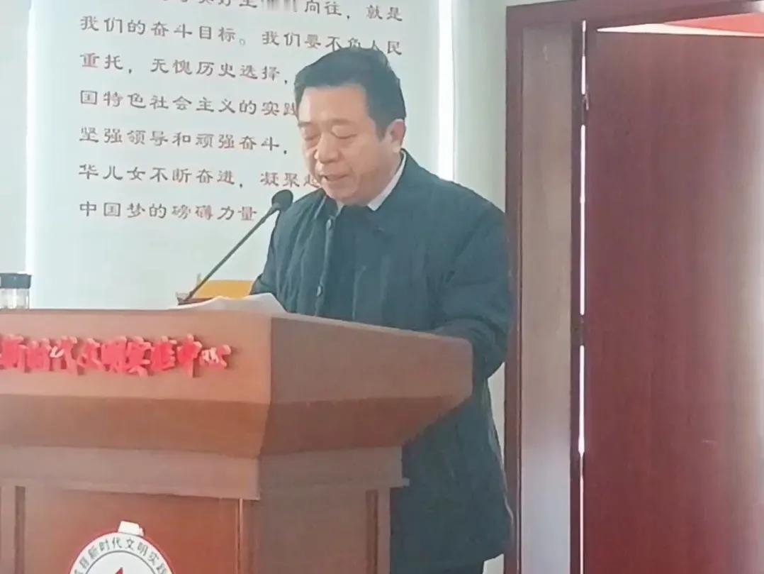这个三八妇女节  她们这样过
      3月8日下午，一场温暖而有意义的“送健