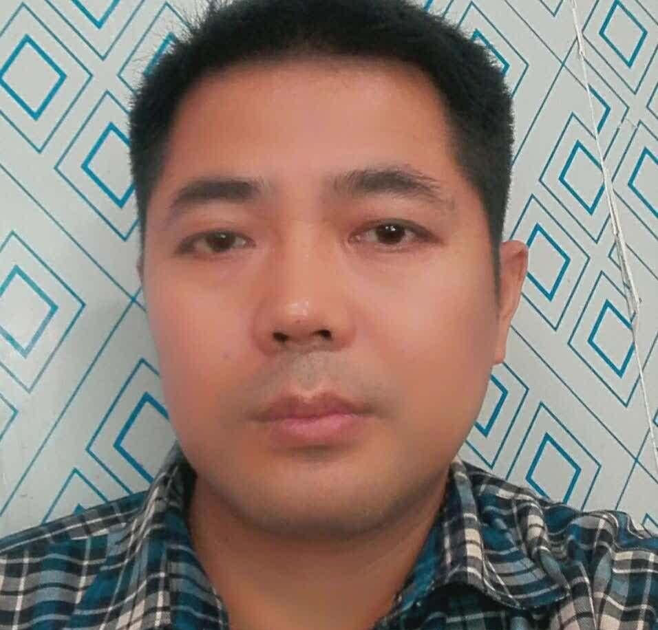 亲爱的今天上午明明看见出了太阳，结果一会天空又着雨来。然而看见外面的太阳还挺大的